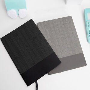 Libreta de poliuretano con pasta texturizada
